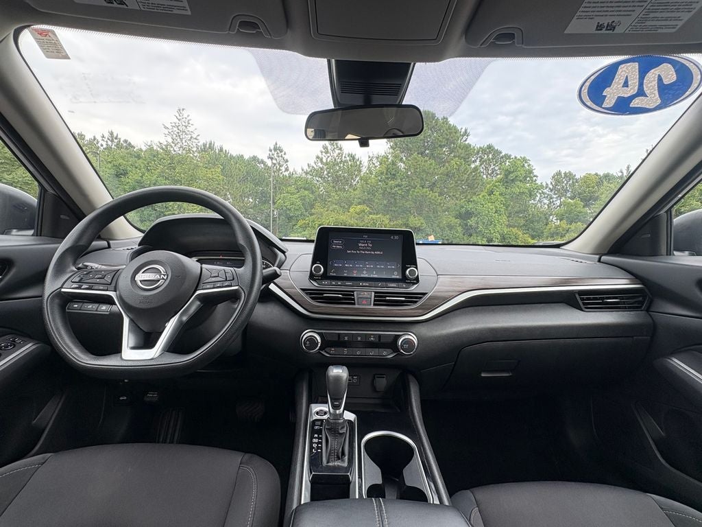 2024 Nissan Altima SV - Photo 11