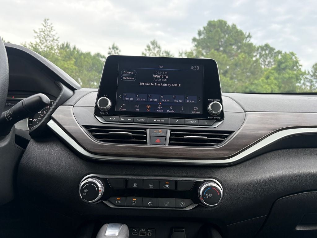 2024 Nissan Altima SV - Photo 17
