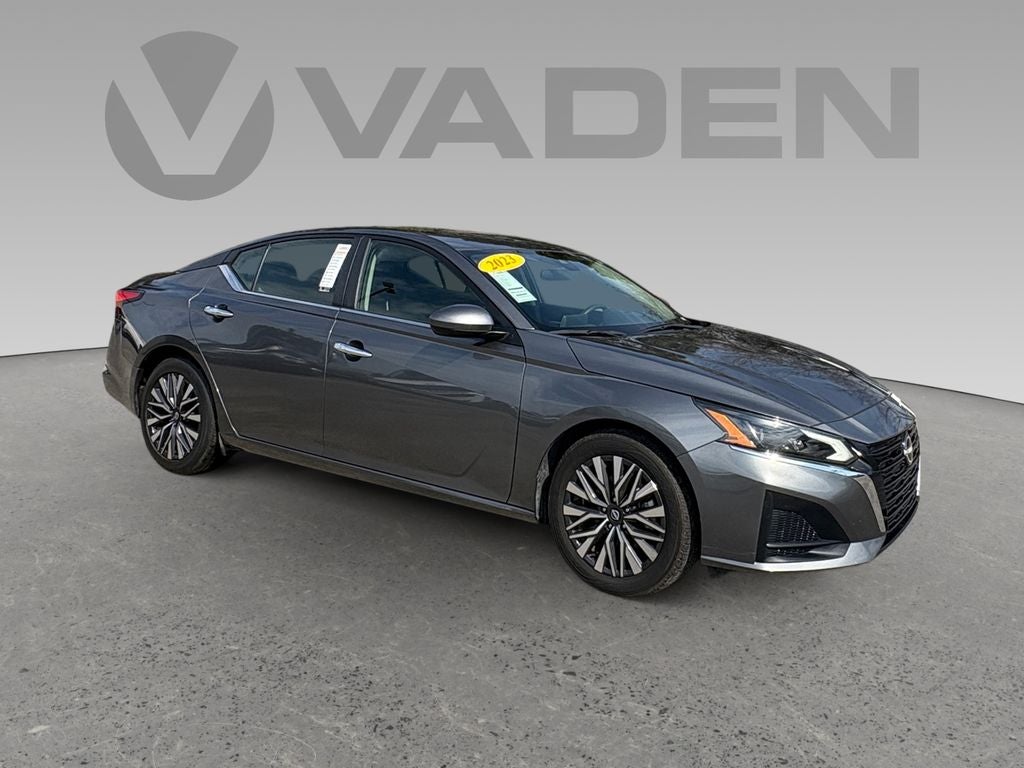 2023 Nissan Altima SV