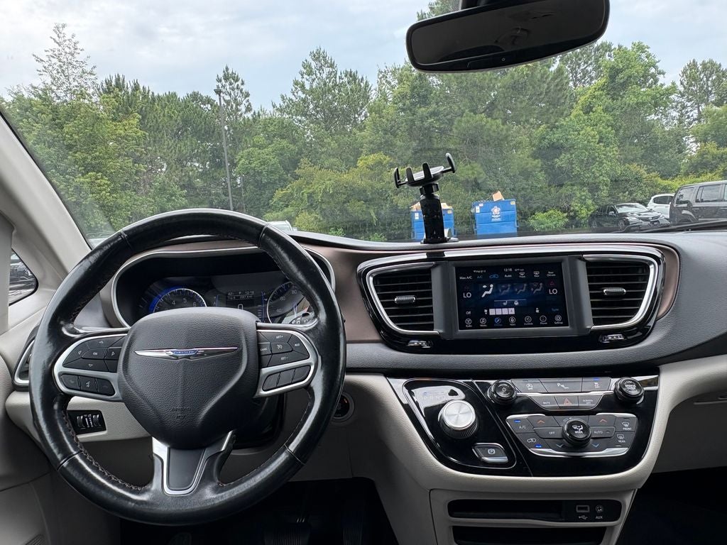 2019 Chrysler Pacifica Touring L
