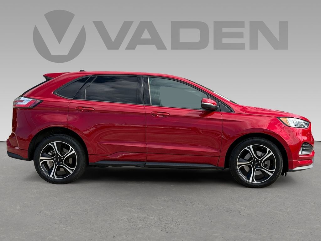 2022 Ford Edge ST