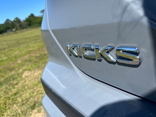 2022 Nissan Kicks SR in Brunswick, GA - Vaden Hyundai of Brunswick