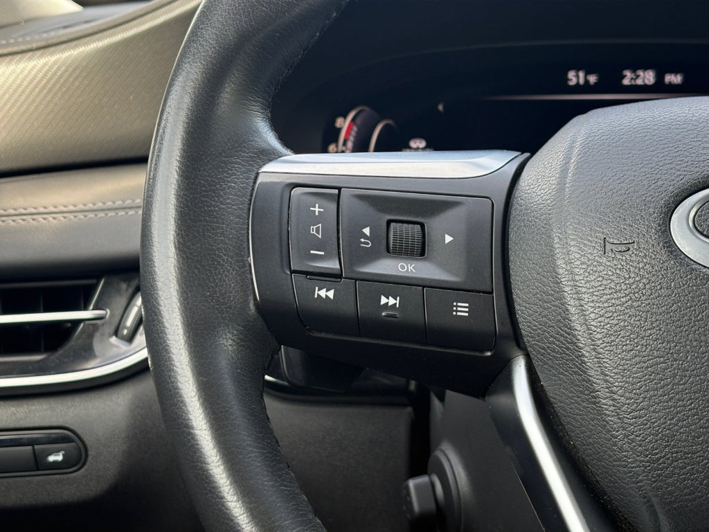 2023 INFINITI QX60 LUXE