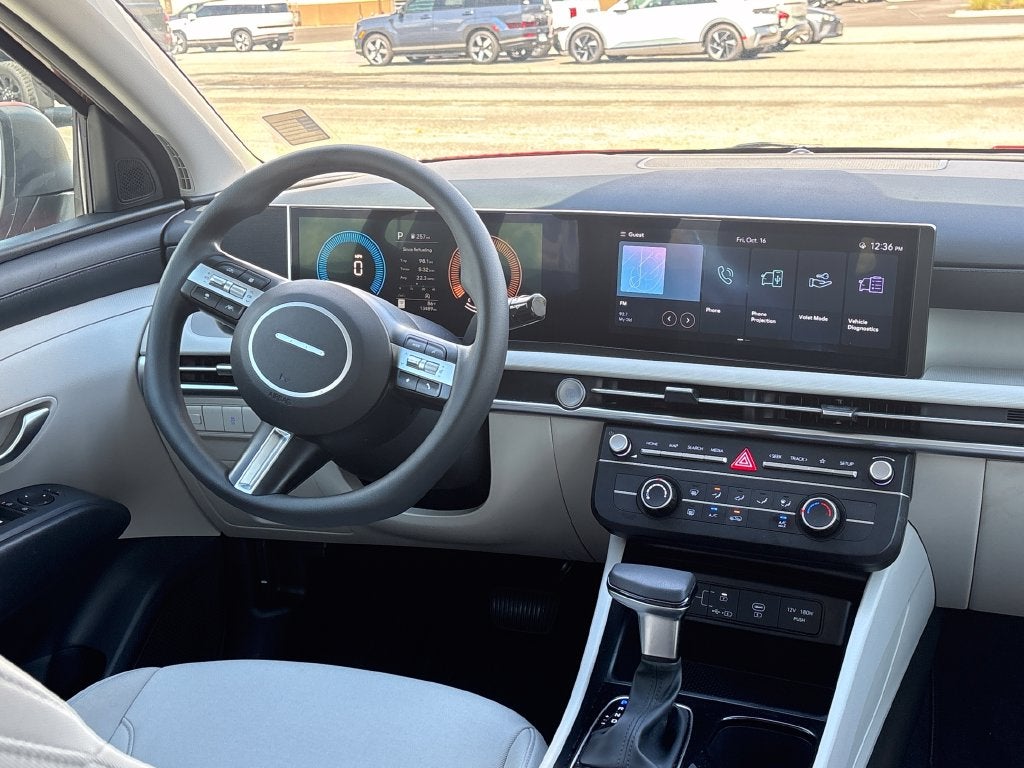 2025 Hyundai TUCSON SE