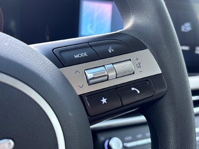 2025 Hyundai TUCSON SE