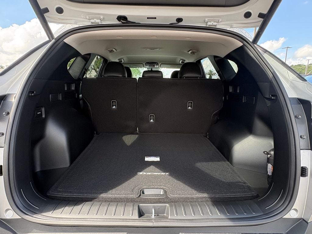 2026 Hyundai TUCSON SEL Plus