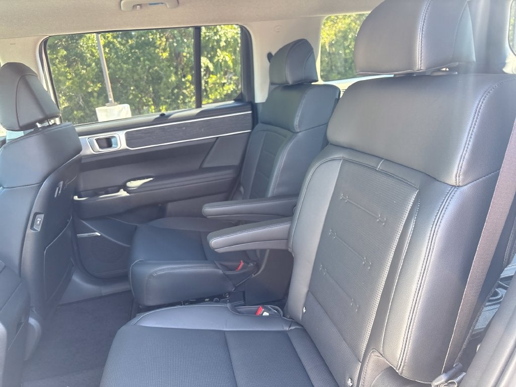2027 Hyundai SANTA FE HYBRID Limited