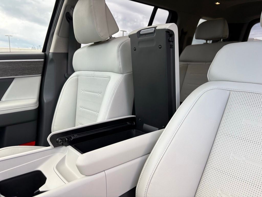 2027 Hyundai SANTA FE Limited