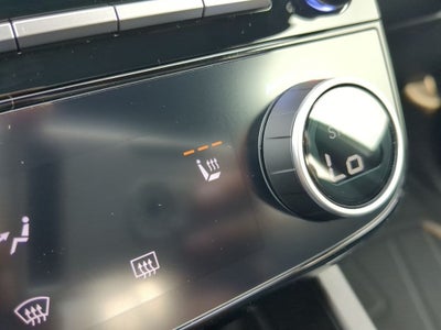 2025 Hyundai SANTA CRUZ SEL Activity