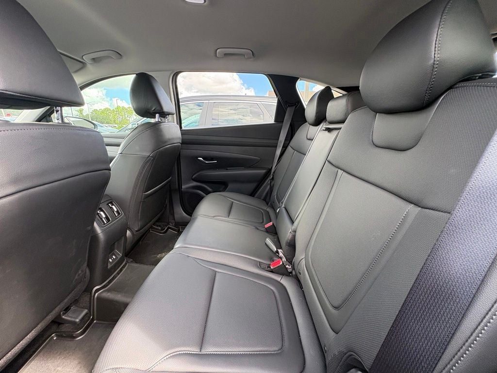 2026 Hyundai TUCSON HYBRID SEL