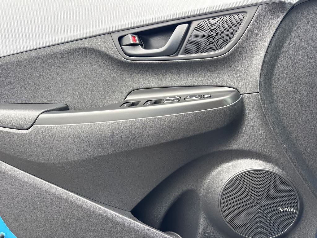 2020 Hyundai KONA SEL Plus