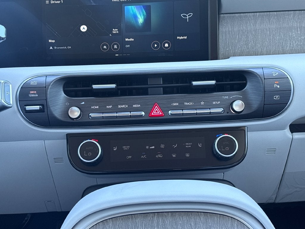 2027 Hyundai PALISADE HYBRID SEL 7 Passenger