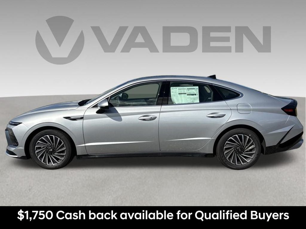 2026 Hyundai SONATA HYBRID SEL