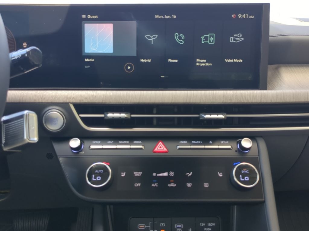 2025 Hyundai SONATA HYBRID SEL