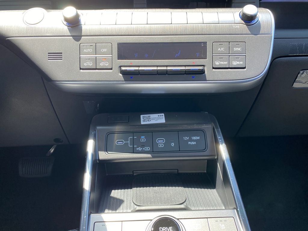 2024 Hyundai SONATA HYBRID SEL