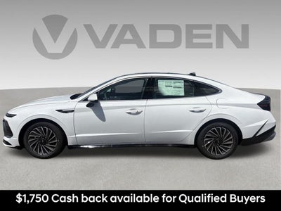 2026 Hyundai SONATA HYBRID SEL