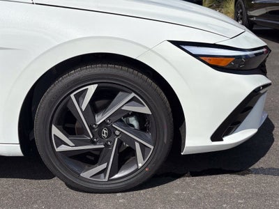 2026 Hyundai ELANTRA Limited