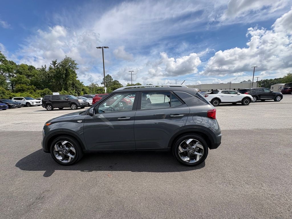 Used 2022 Hyundai Venue Limited with VIN KMHRC8A39NU143255 for sale in Brunswick, GA