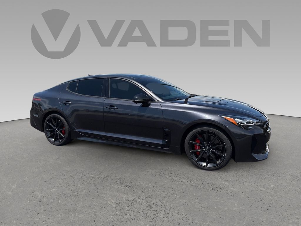 2023 Kia Stinger GT2's photo