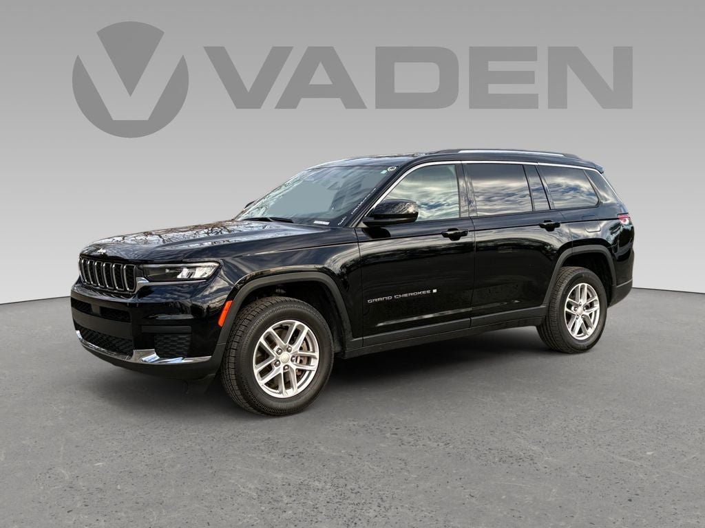 2023 Jeep Grand Cherokee L Laredo 4x2