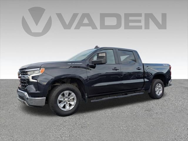 2023 Chevrolet Silverado 1500 4WD Crew Cab Standard Bed LT