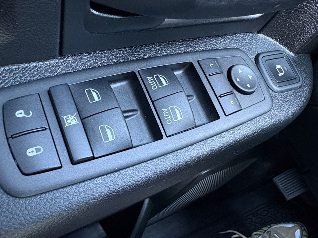 2024 RAM 2500 Tradesman Crew Cab 4x4 6'4' Box