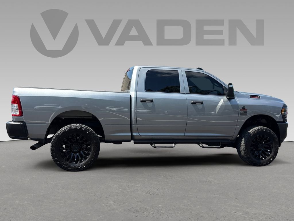 2024 RAM 2500 Tradesman Crew Cab 4x4 6'4' Box