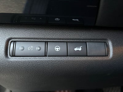 2025 Nissan Pathfinder SV FWD