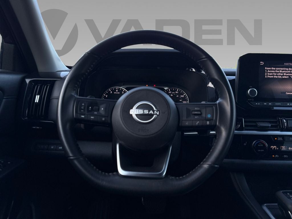 2025 Nissan Pathfinder SV FWD
