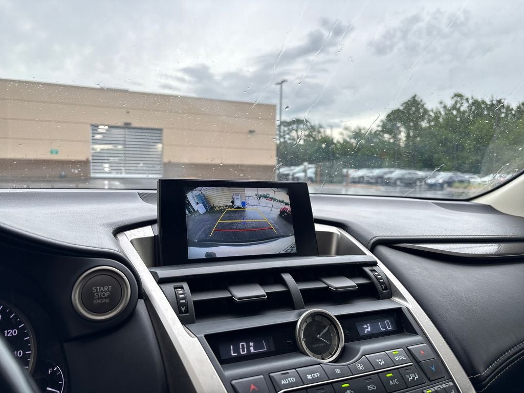 2017 Lexus NX 200t 200t