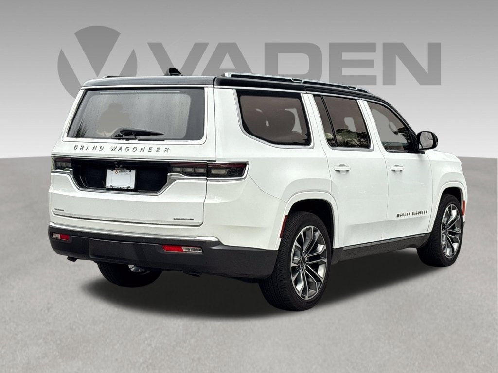 2022 Jeep Grand Wagoneer Series III