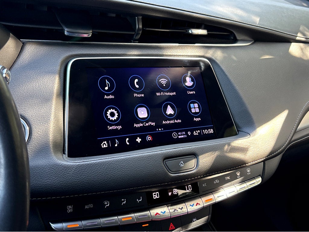 2023 Cadillac XT4 FWD Premium Luxury