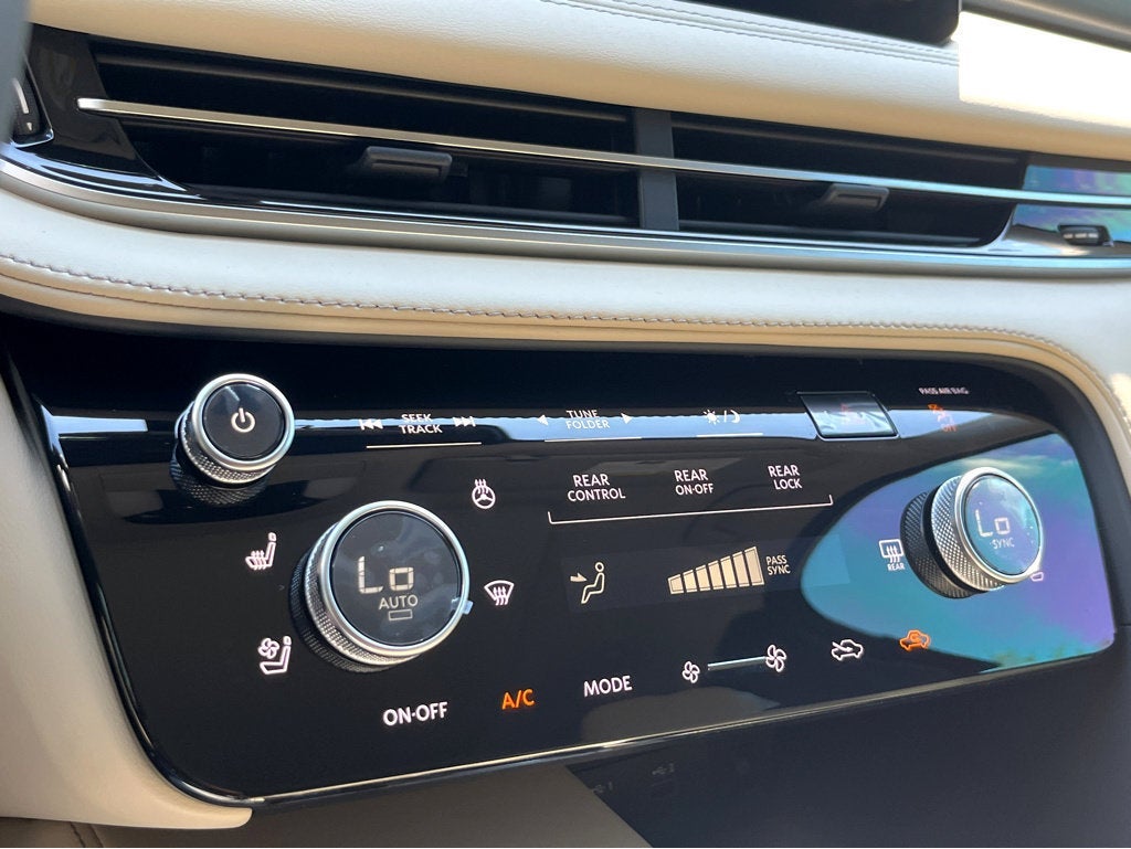 2025 INFINITI QX60 Luxe FWD
