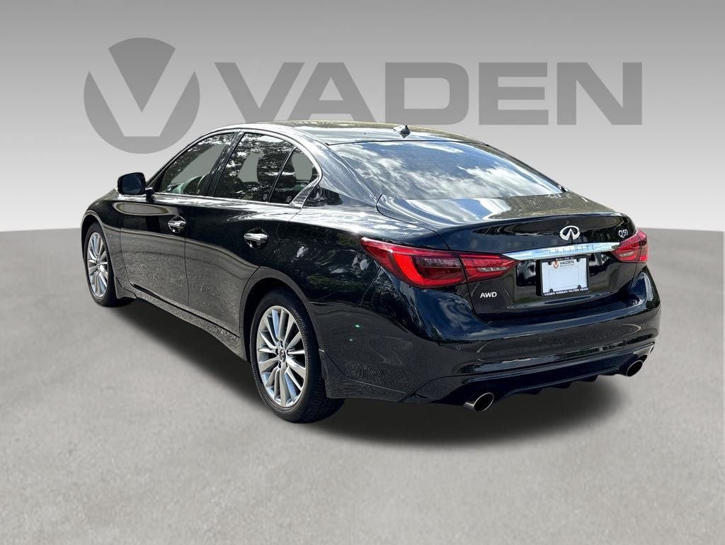 2023 INFINITI Q50 LUXE AWD