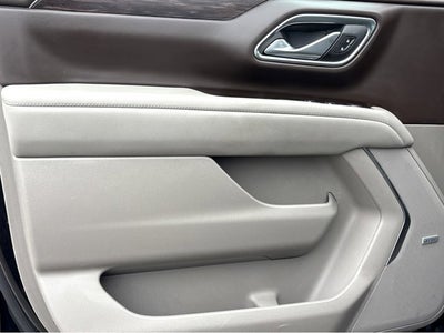 2024 Chevrolet Suburban LT