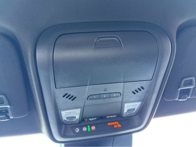 2025 Cadillac XT4 FWD Premium Luxury