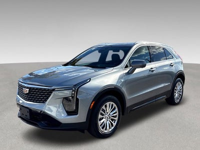 2025 Cadillac XT4 FWD Premium Luxury