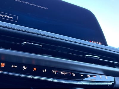 2024 Cadillac XT4 AWD Premium Luxury