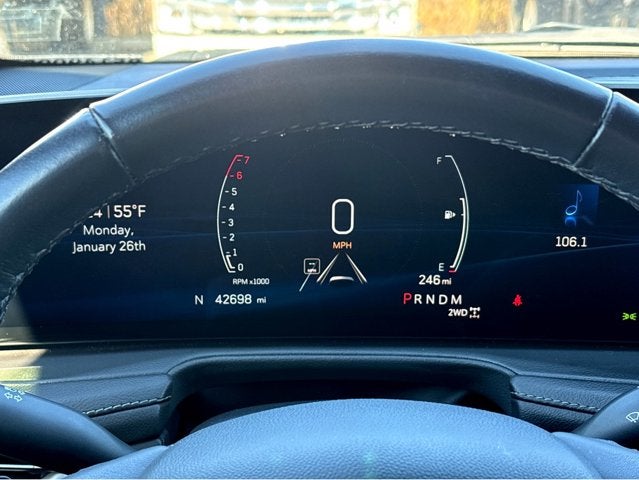 2024 Cadillac XT4 AWD Premium Luxury