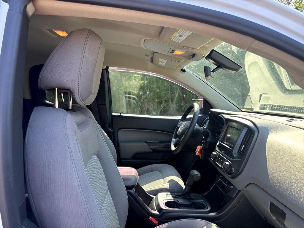 2017 GMC Canyon Base