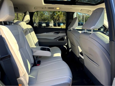 2026 INFINITI QX60 LUXE