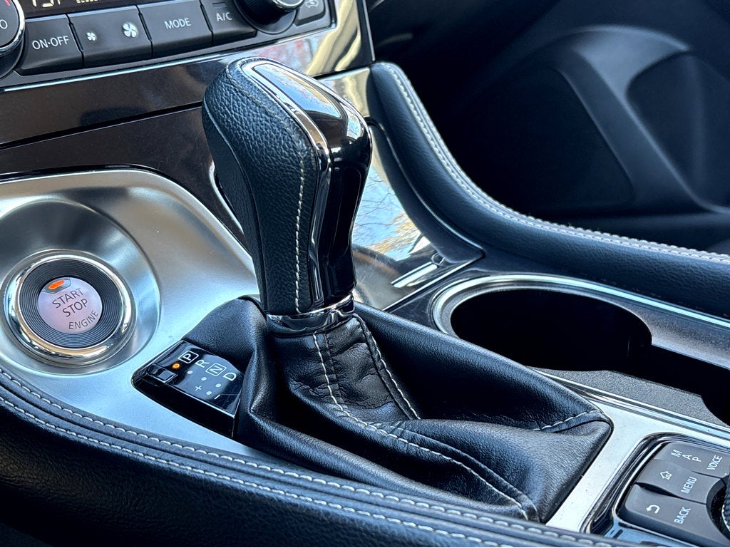 2023 Nissan Maxima SV