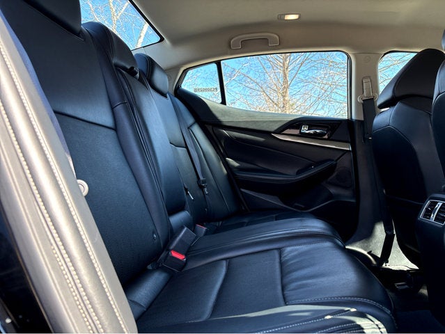 2023 Nissan Maxima SV