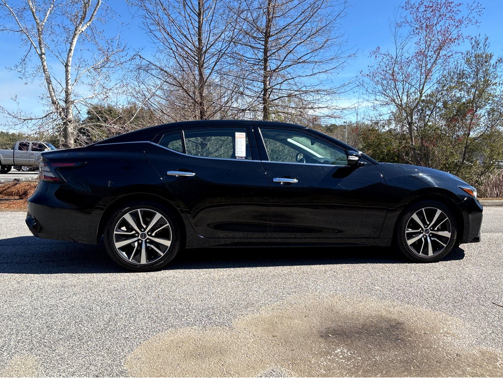 2023 Nissan Maxima SV