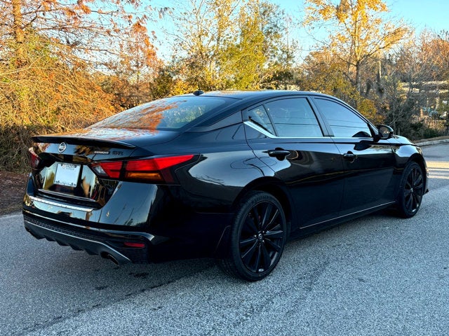 2022 Nissan Altima 2.5 SR