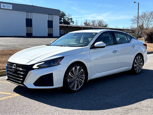 2023 Nissan Altima 2.5 SL