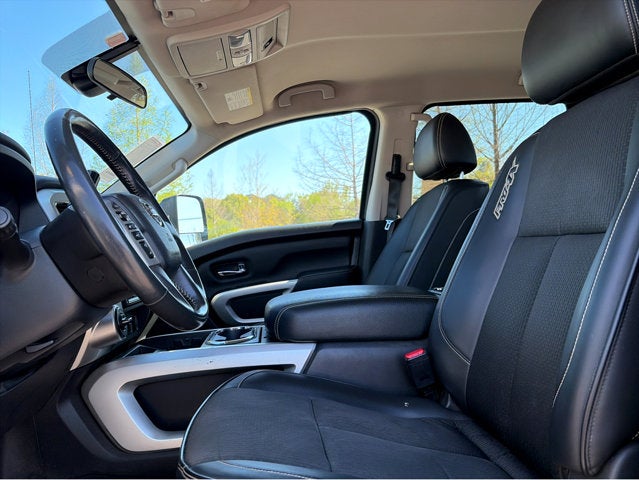 2017 Nissan Titan PRO-4X
