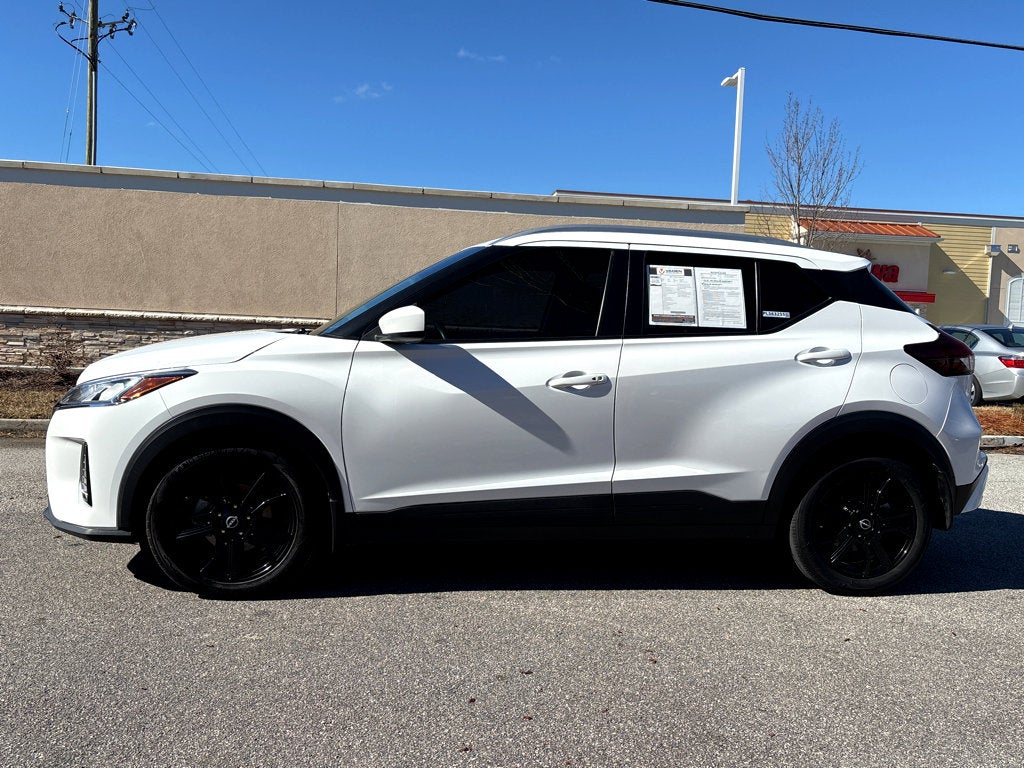 2023 Nissan Kicks SV