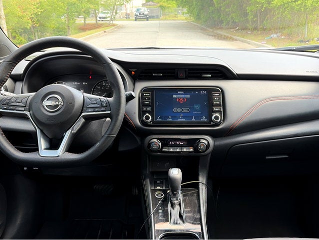 2024 Nissan Kicks SR