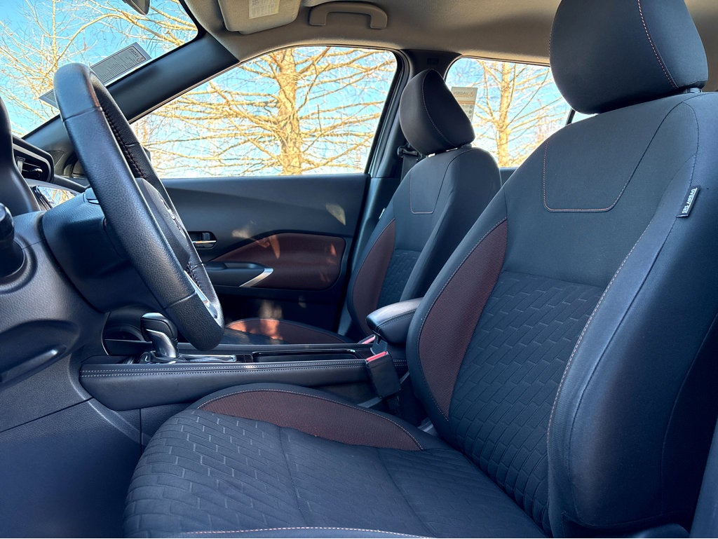 2021 Nissan Kicks SR